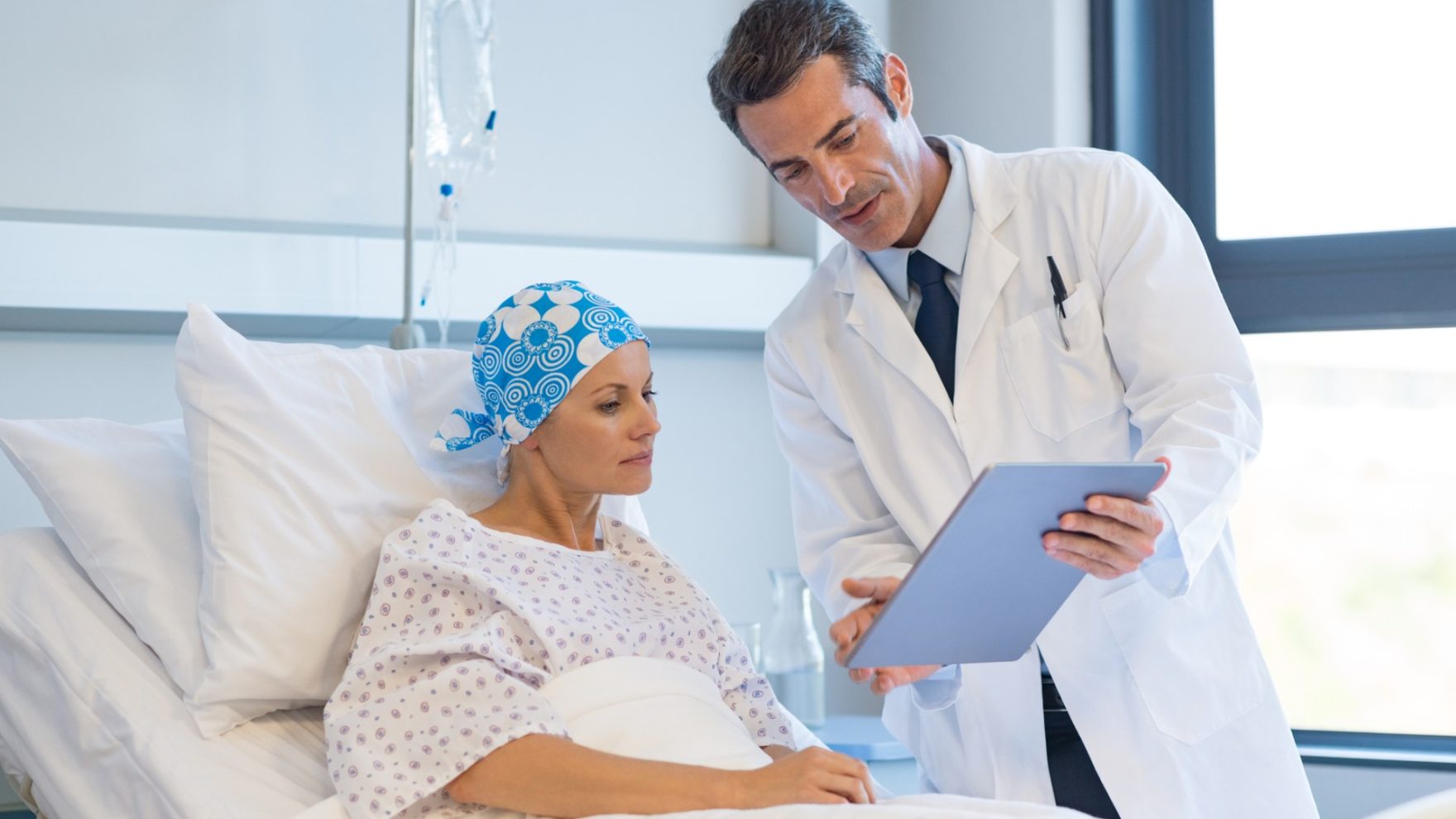 Saiba quais são os sintomas de leucemia e conheça os principais cuidados